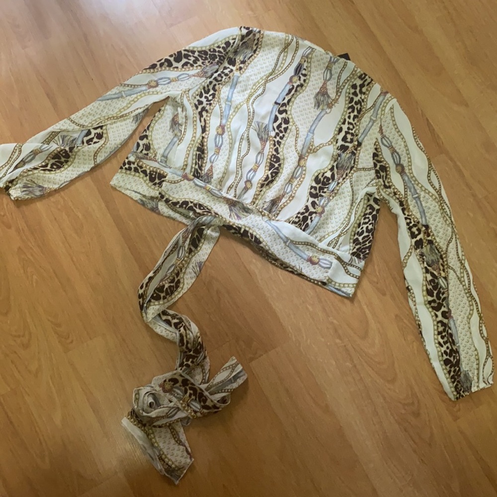 🐆 NWT fashion nova tie top! - Picture 6 of 6